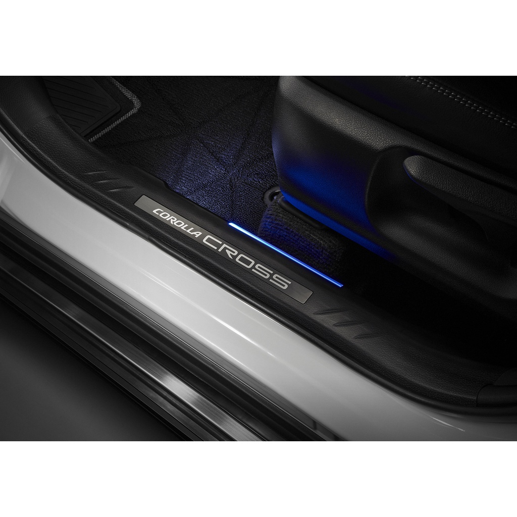 『007汽配城』COROLLA CROSS LED內門檻踏板 前二門 迎賓踏板 雙色 白光藍光氣氛燈 原廠車美仕套件