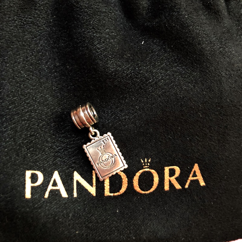 PANDORA 潘朵拉 戒指LOGO郵票手鍊串珠 銀飾 吊飾 名牌精品 名牌手飾 專櫃正品 二手
