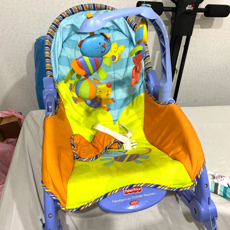 二手品❤️現貨 Fisher Price 嬰兒震動安撫椅/搖搖椅