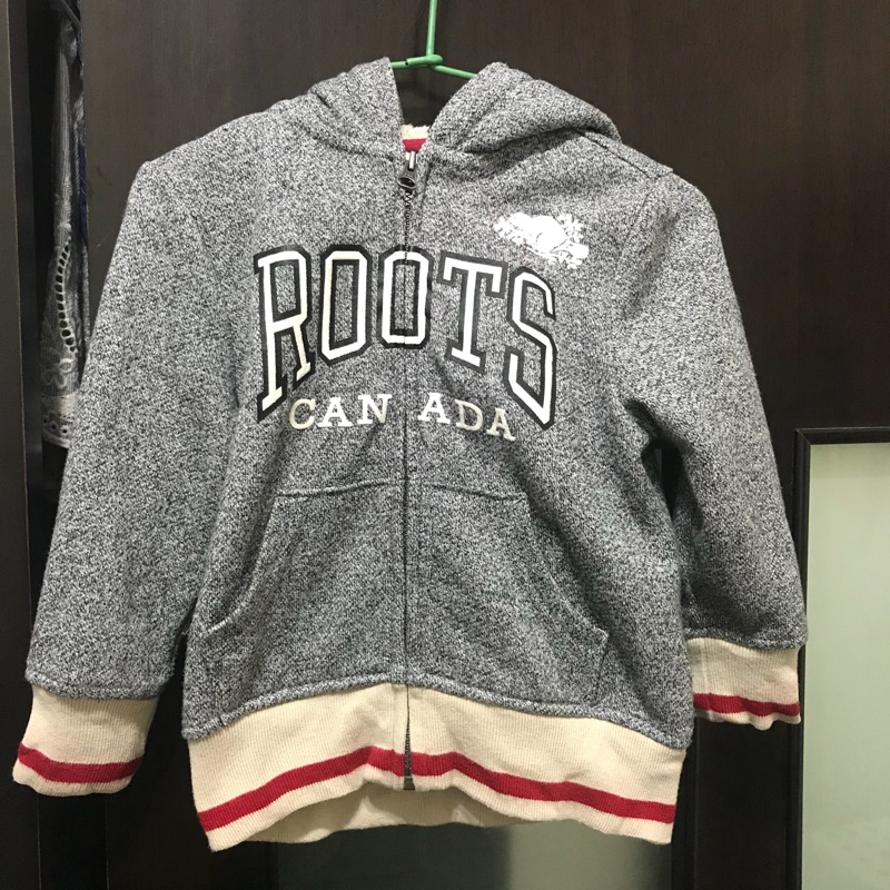 Roots 幼童帽t外套