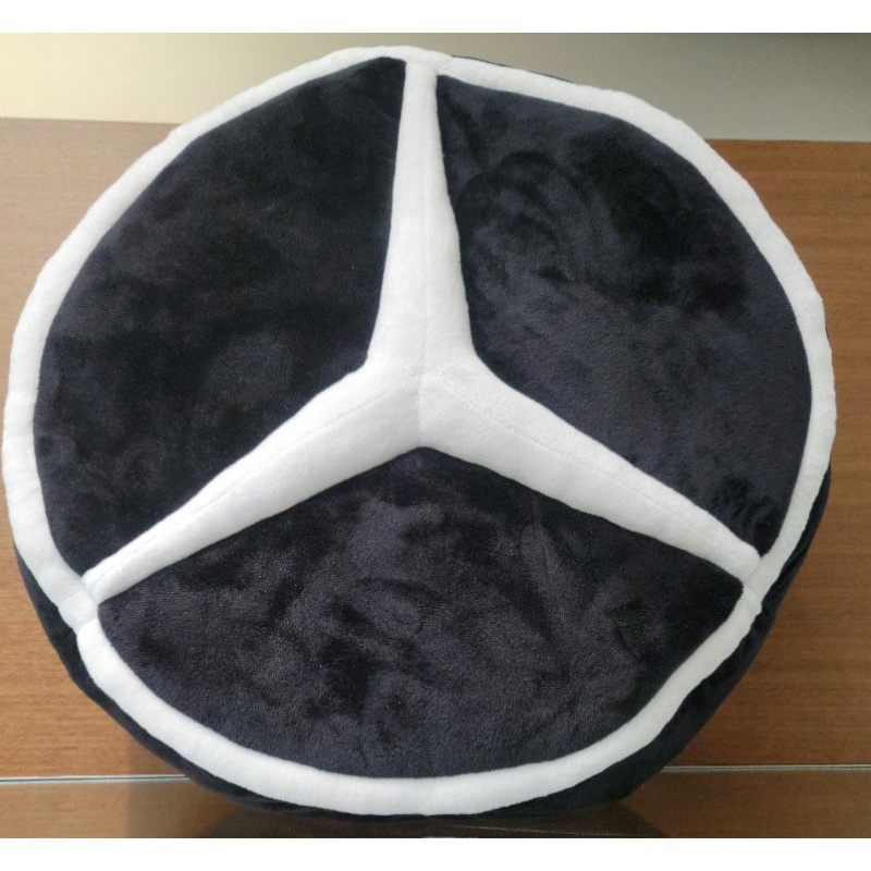 Mercedes-Benz 賓士原廠精品 兩用抱枕毯，全新，賣場有免運喔