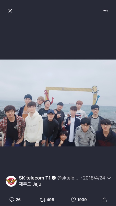 skt t1 keep the faith hoodie
