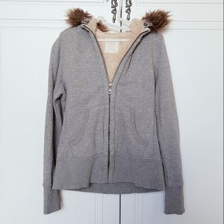 日本品牌 UNIQLO 保暖內刷毛口袋連帽外套 S號 二手衣 現貨