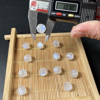 玩石頭♥️ 天然 月光石 鈴鐺 10mm 圓珠 散珠 藍光超美 DIY手作 串珠材料 配件 手工藝設計 現貨 實拍