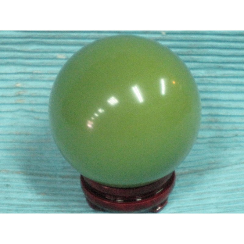 結緣坊～硬料綠色夜明珠夜光球5.5公分