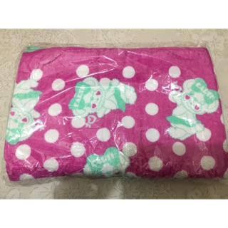 全新 正品 EM 浴巾 毛巾