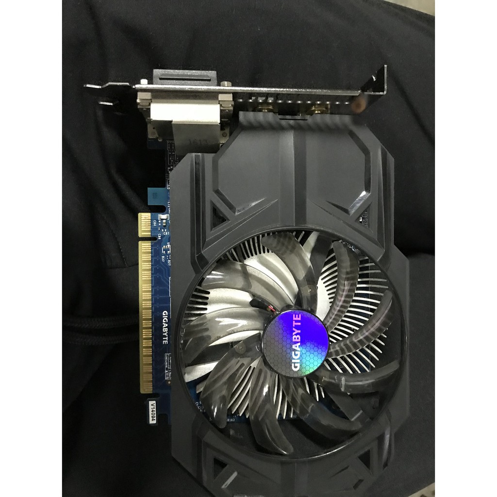 技嘉 GTX750TI 2G