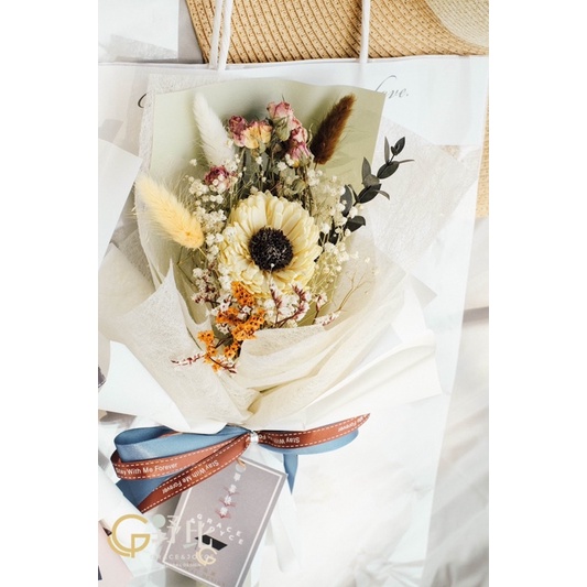 野比花園 鼓舞畢業花束 向日葵乾燥花 獻花花束 蝦皮購物