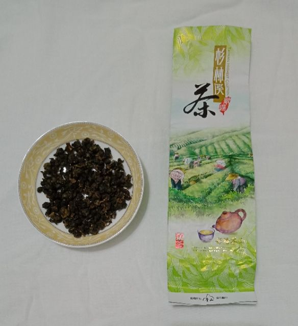 大芳茶行~當季茶-杉林溪春茶，600/四兩。