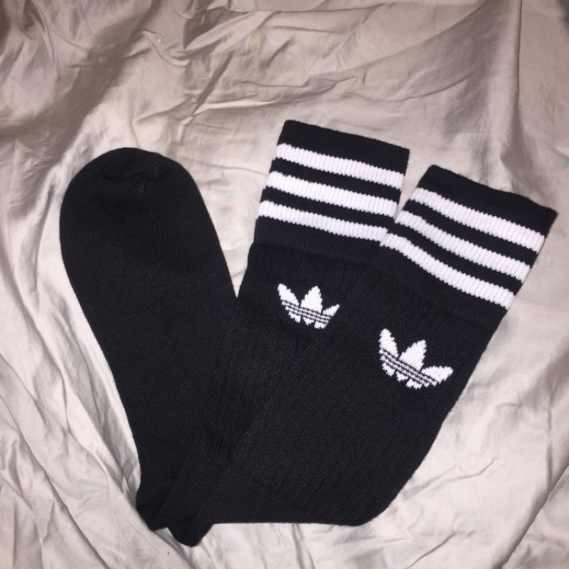 Adidas 膝下長襪（內有實穿）