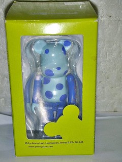 L.(企業寶寶公仔娃娃)全新附盒未拆封萊爾富發行 幾米 BE RBRICK 男生布瓜公仔!--值得收藏!