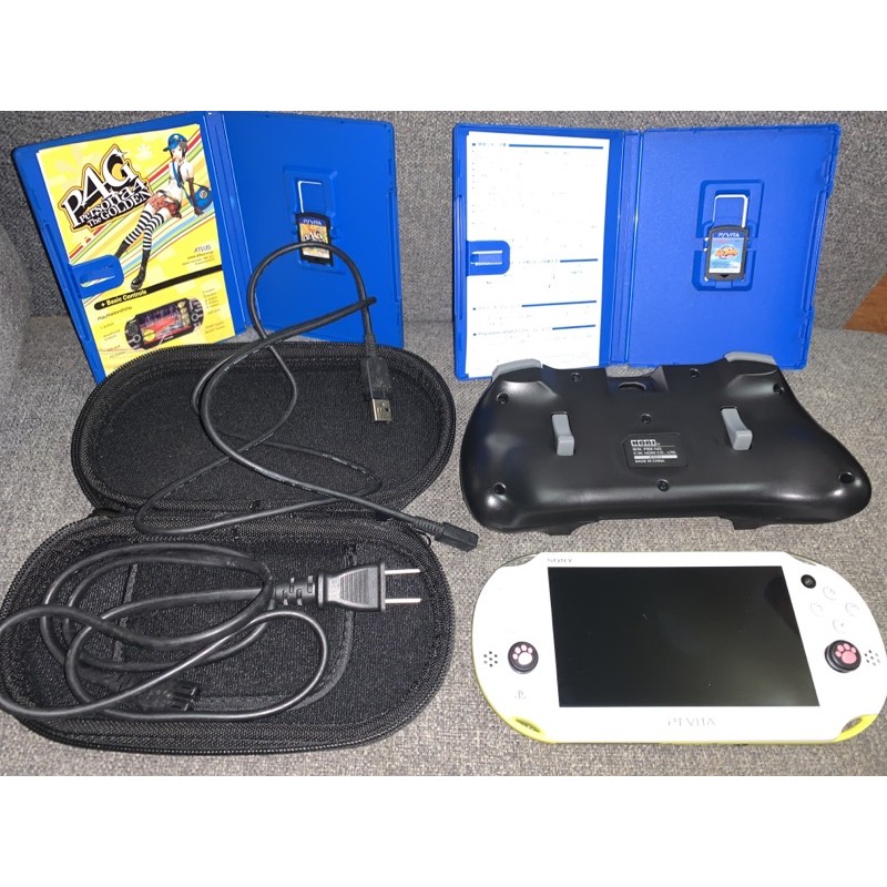Psv Psvita 07 二手主機 實況野球16 女神異聞錄4 P4g Hori Psv 輔助手把 蝦皮購物