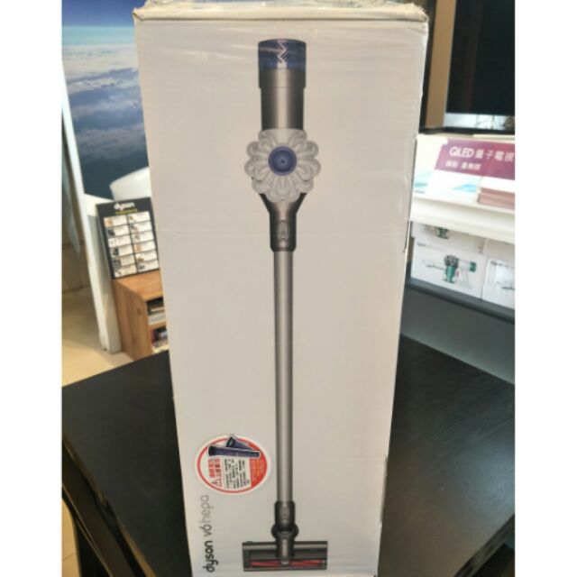 Dyson SV07 (白色版) V6 hepa 恆隆行公司貨，9/30前回函送手持工具組