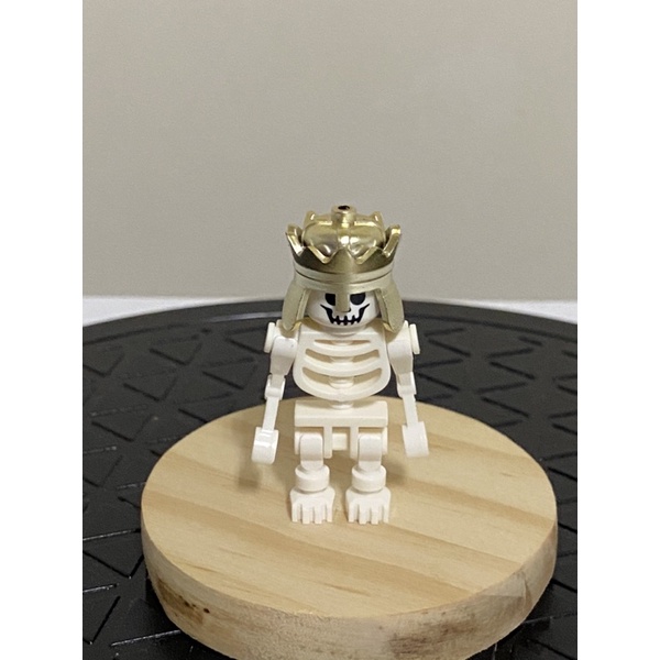 樂高 LEGO 金色 皇冠 / 國王 王冠 城堡 71015 -單賣頭盔