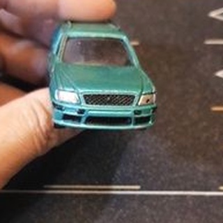 tomica Nissan stagea （戰損）