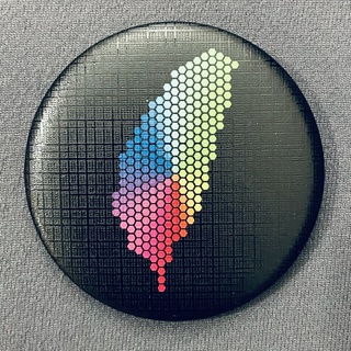 婚姻平權 彩虹台灣 胸章32mm 同性戀 同志 LGBT GAY PRIDE