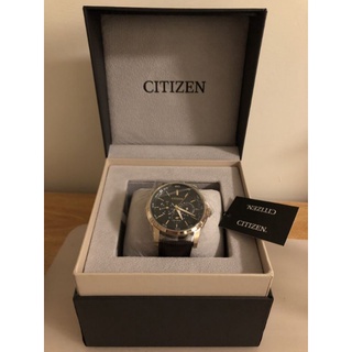 CITIZEN 光動能都會雅緻三眼腕錶(BU2013-08E)-黑x玫瑰金框/43mm