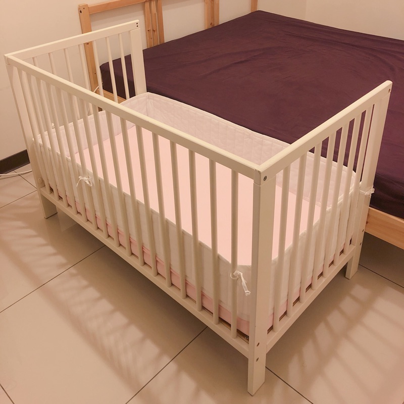 IKEA GULLIVER 嬰兒床（贈床墊、床包、床圍、保潔墊）