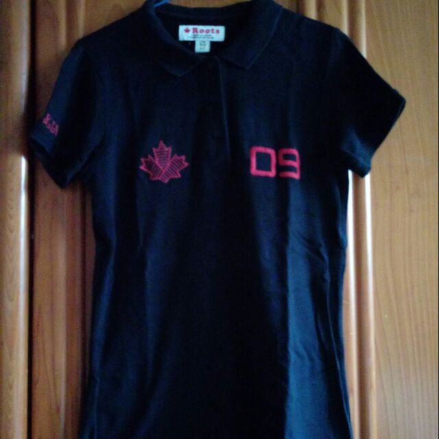 🇨🇦（正品限量絶版8成新）加拿大Roots黑色polo衫