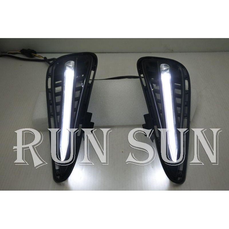 ●○RUN SUN 車燈,車材○● 全新 豐田 15 16 17 CAMRY 7.5代 光柱 站立型 LED 日行燈