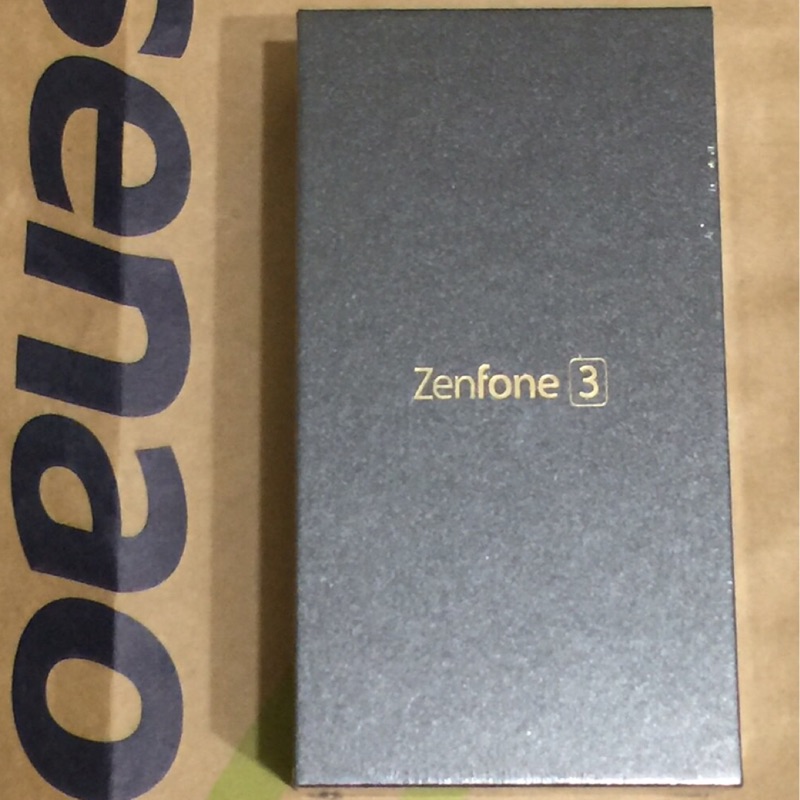 asus 全新未拆zenfone 3 (ze552kl) 4G/64G白色空機價 神腦保固一年