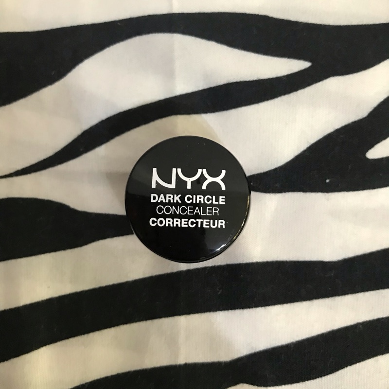 ✨NYX 黑眼圈救星遮瑕膏 台中專櫃購入