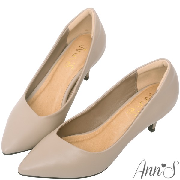Ann’S漫步華爾滋-素色品味斜口低跟舒適尖頭鞋-杏