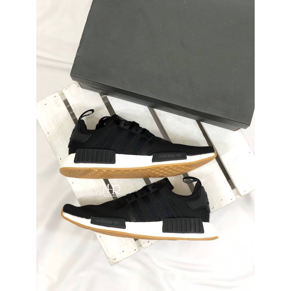 [MR.CH]ADIDAS ORIGINALS NMD R1 黑 膠底 B42200