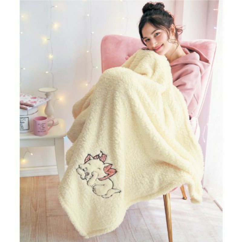 現貨！日本代購 迪士尼 千趣會 瑪麗貓 桑普 奇奇蒂蒂 小飛象 毛毯 棉被 被子 保暖 冬天 毯子