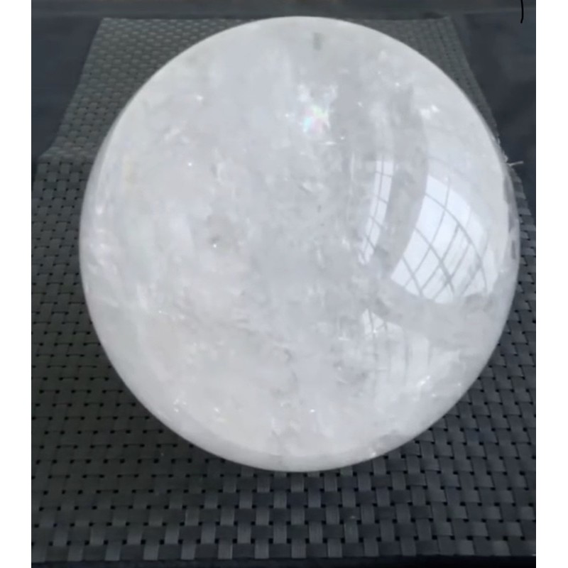 新貨🔥，14.1釐米，3.95公斤，天然白水晶球🔮，晶體通透，極佳的風水擺件，A0861圓圓滿滿，有球必應🙏