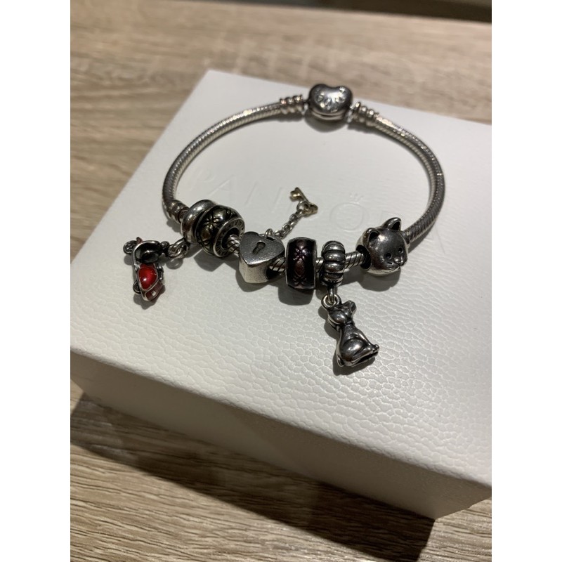 專櫃正品 潘朵拉Pandora 手鍊、串飾