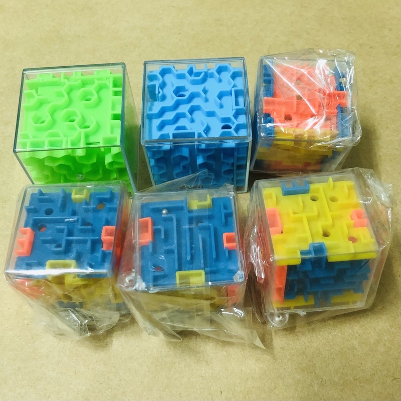 (現貨出清 快速出貨)迷你立體迷宮 鋼珠走迷宮 3D立體魔方益智迷宮 適合小孩禮物 學生獎勵