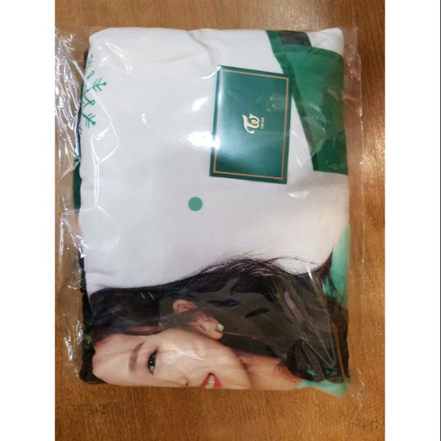 Twice Merry Happy Mina寫真毛毯 官方週邊附透卡blanket 蝦皮購物