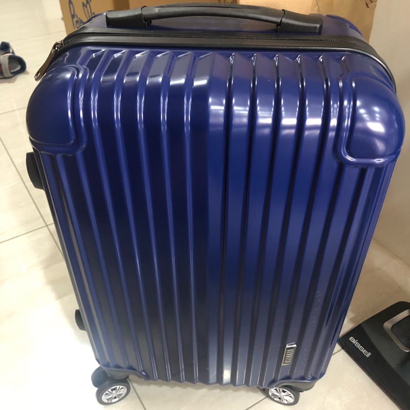 全新渣打銀行首刷禮 20吋PC深藍直條行李箱、登機箱