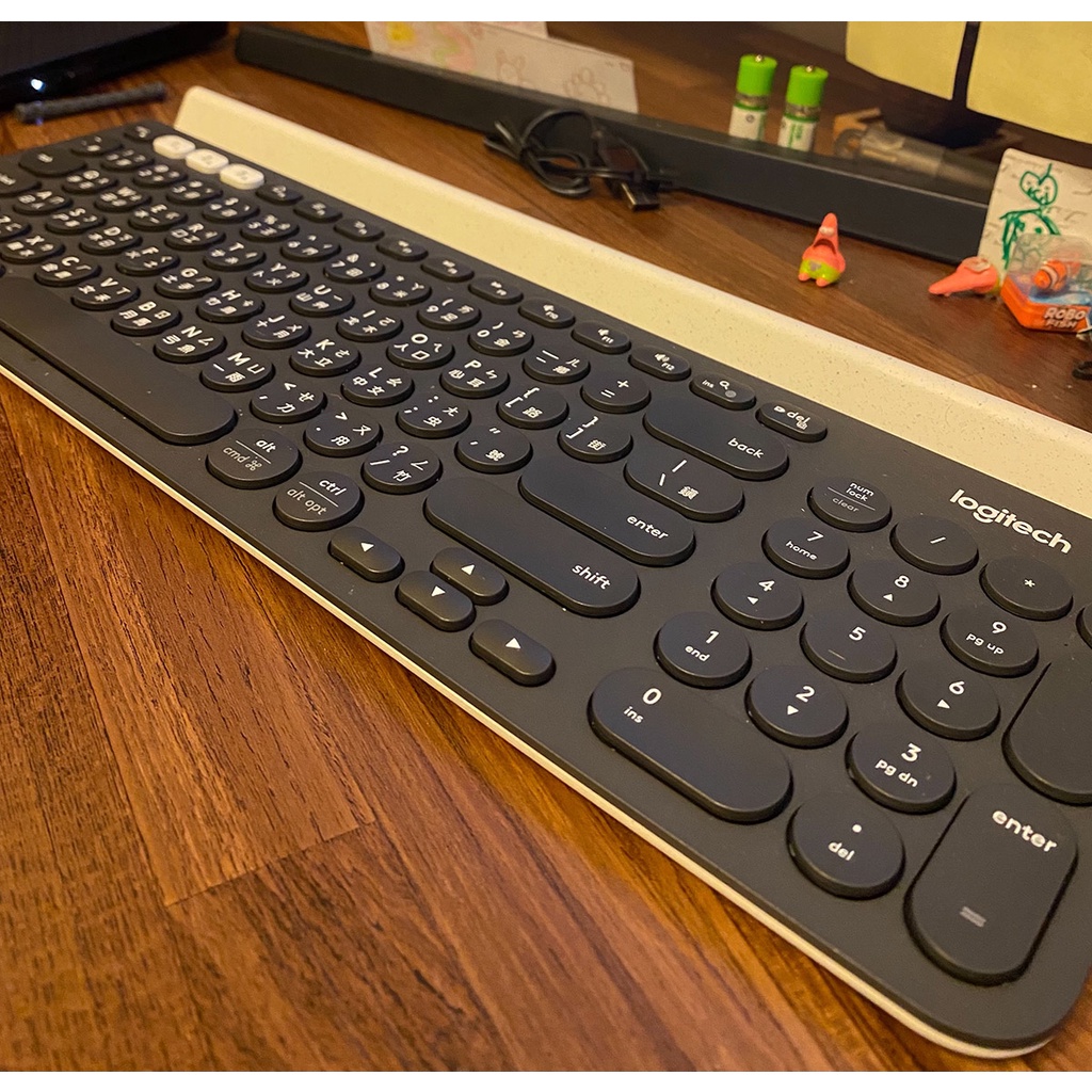 【臺灣二手原廠】Logitech 羅技 K780 Multi-Device 跨平台藍牙鍵盤 此為繁體中文版本