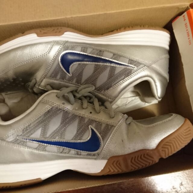 nike court shuttle 5