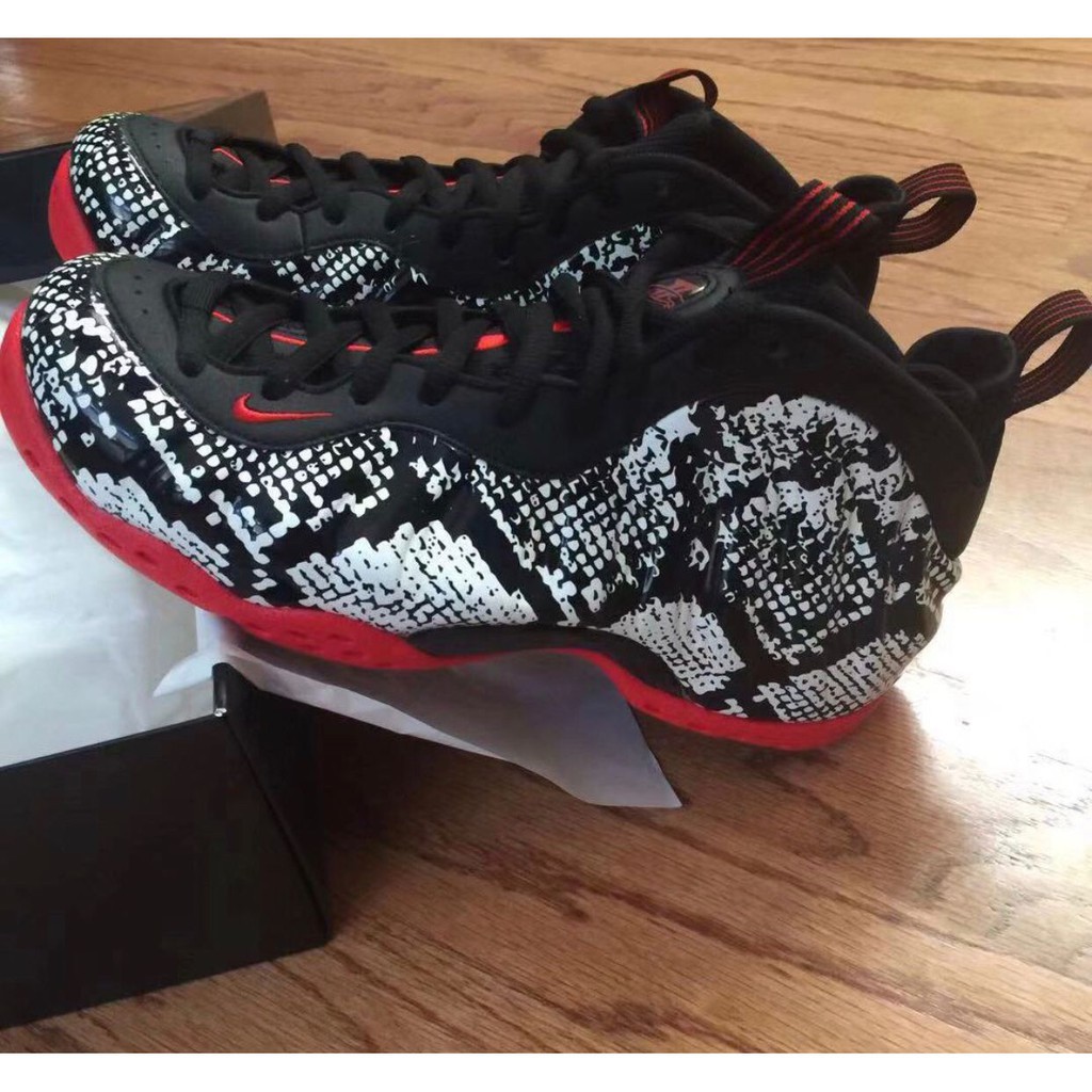 foamposite one snakeskin