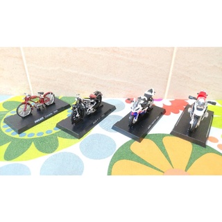 7-11重機模型車 BMW DUCATI 模型 1:24 全新現貨
