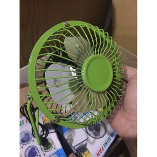 紅舖子4吋 6吋 迷你小風扇- 綠色 USB風扇 超靜音 電風扇 電扇 桌扇 復古風 金屬質感 散熱辦公小物