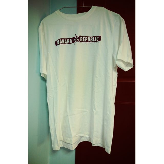Banana republic 男生 白t shirt (s-m)