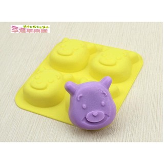幸運草樂園~維尼4入 矽膠模具 果凍模 巧克力模具 冰塊模型 手工皂模 製冰盒 餅乾模型