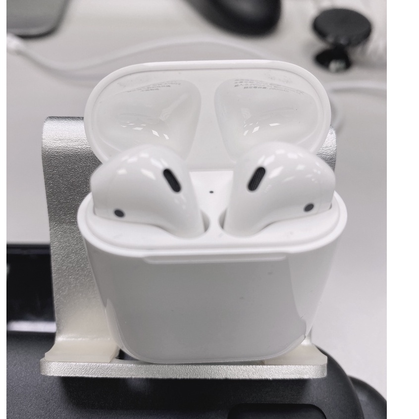 9成新 Apple 蘋果 Airpods 2 無線藍牙耳機 台灣原廠公司貨 pchome 購買