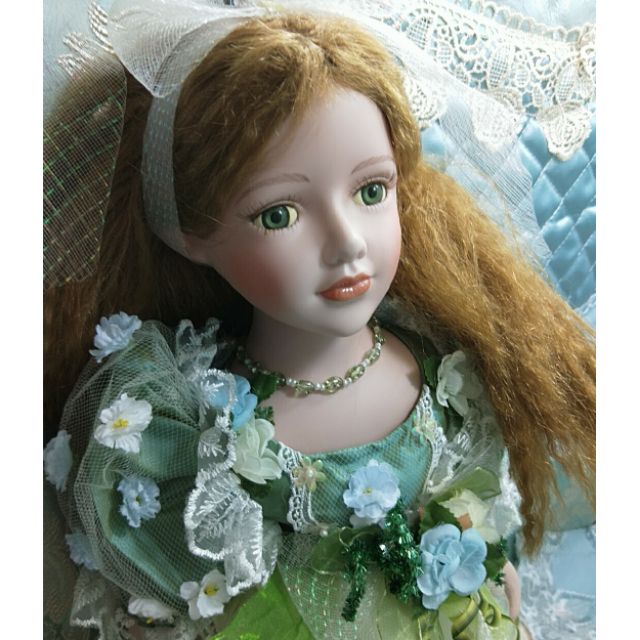 11古董娃娃/陶瓷娃娃洋娃娃淡棕髮綠瞳/綠衣花仙子