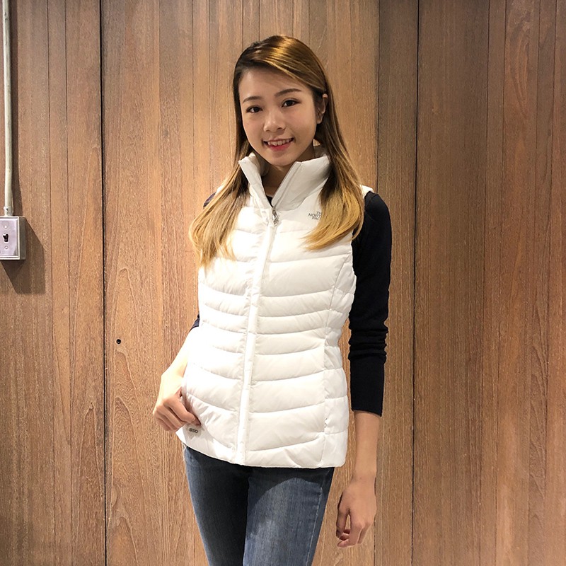 美國百分百【The North Face】背心 TNF 羽絨 北臉 550 保暖 立領 馬甲 白色 女 S號 AU74