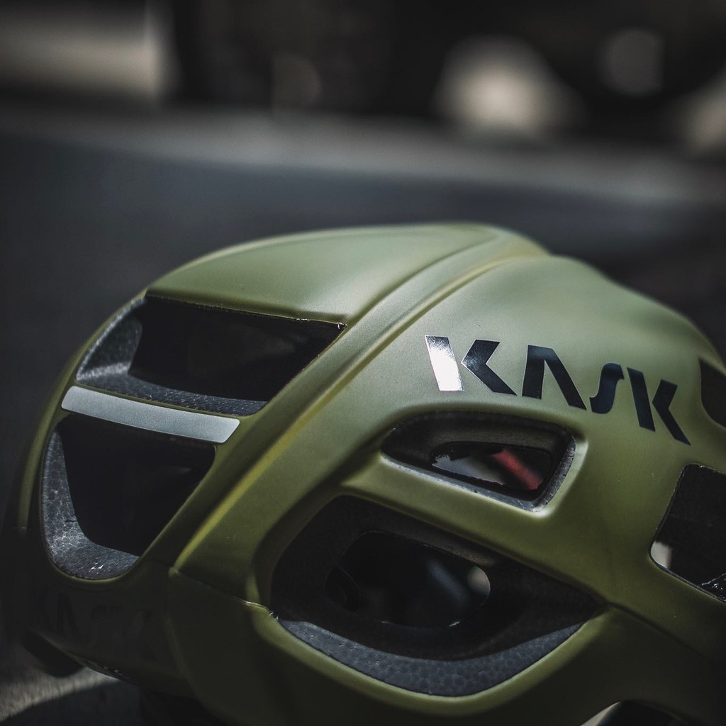 kask protone olive green matt