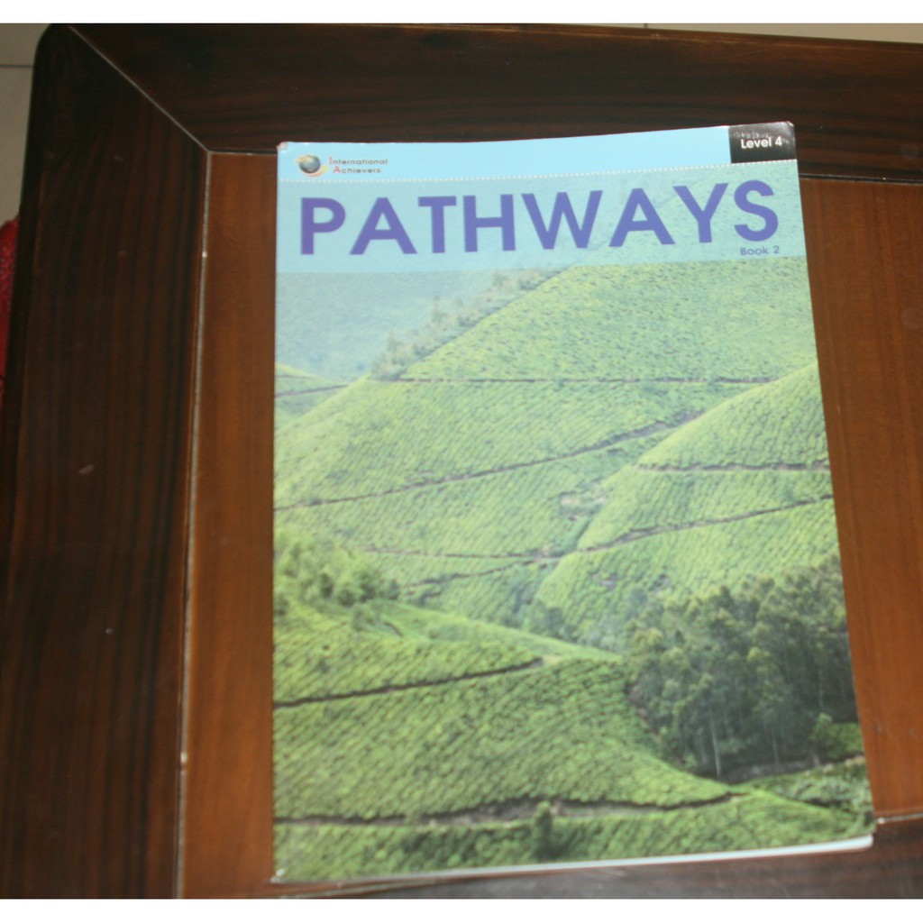 何嘉仁 國際領袖課程 Pathways 2 Level 4 書況佳 只用鉛筆 二手 英文 英語課本