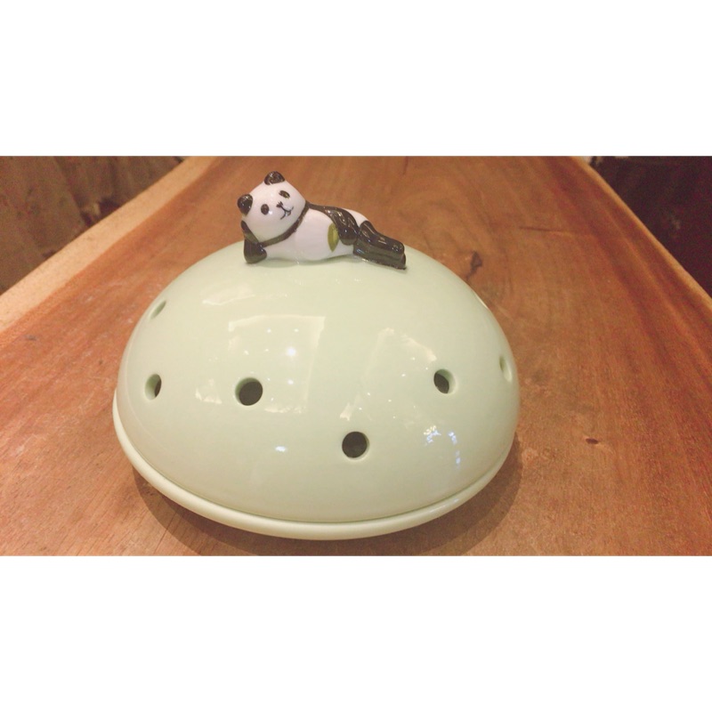 【老闆要退休了，出清賣】日本熊貓造型有重量陶瓷蚊香盒安全感十足