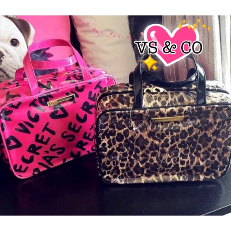 ♥ VS &amp; CO ♥ 美國Outlet代購 维多利亞的秘密Victoria's Secret 粉色化妝包盥洗包零錢包