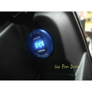 『六扇門』SFD USB 雙孔電壓 多功能 多用途 USB 車用 車充 快充 充電器 檢測 數位電表 CNC