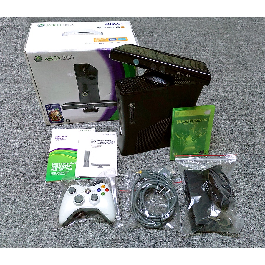 【台灣現貨】Xbox 360 Slim 4G (黑霧面) + Kinect (體感) + 原廠盒裝 贈送一片遊戲